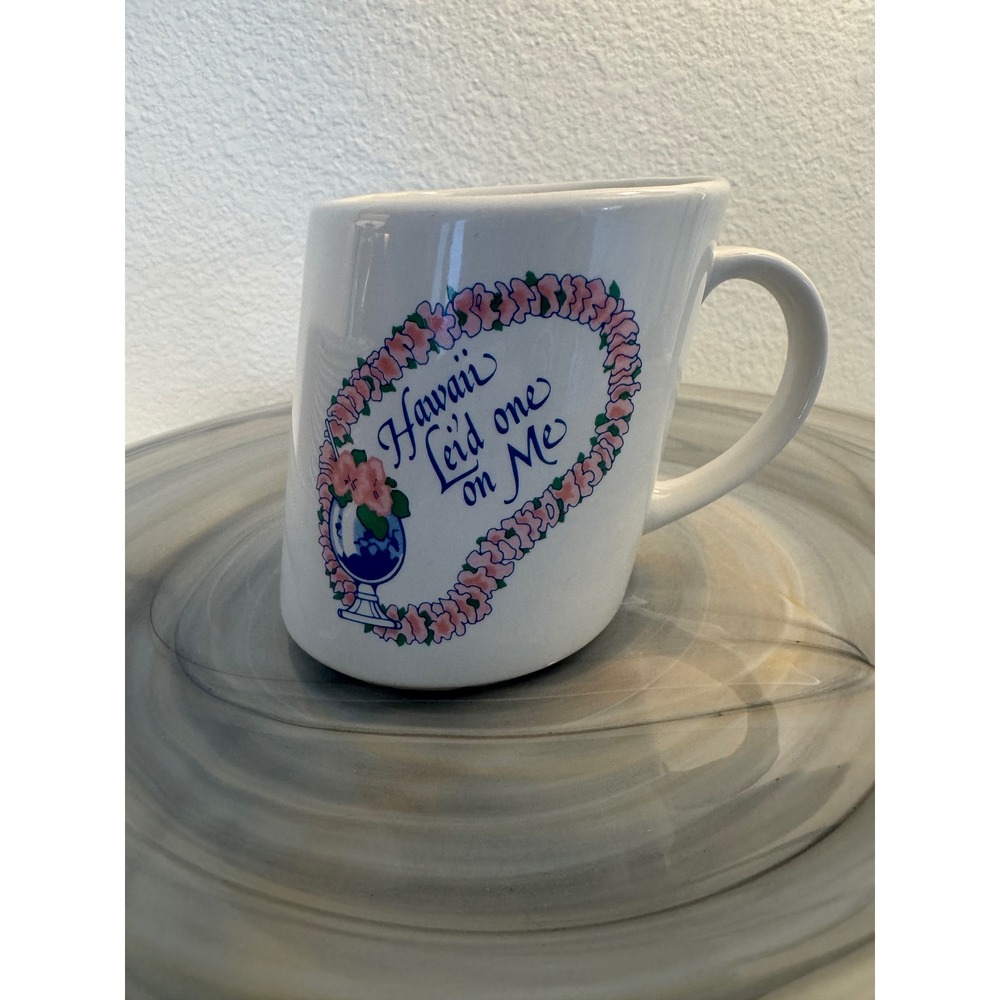 Hawaii Lei vintage coffee mug Papel made in USA